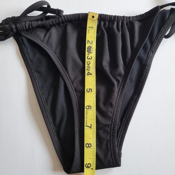 Shade & Shore Ribbed Black Bikini Bottom - Picture 7 of 7